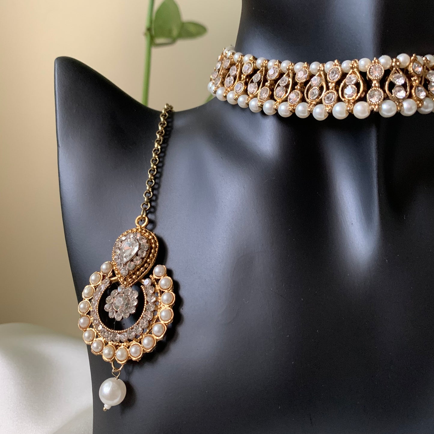 CHANDNI | Gold & Silver Necklace Set