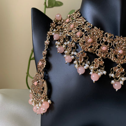 PARI | Soft Pink & Gold Necklace Set