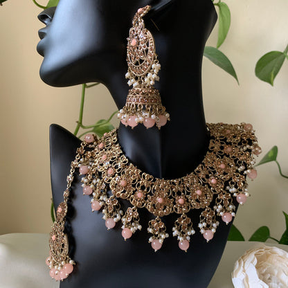 PARI | Soft Pink & Gold Necklace Set