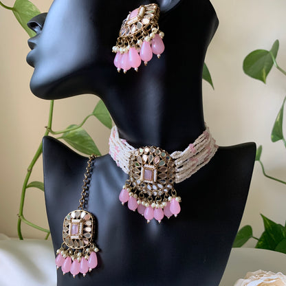 SEREIA | Baby Pink & Pearls Necklace Set