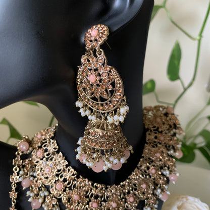 PARI | Soft Pink & Gold Necklace Set