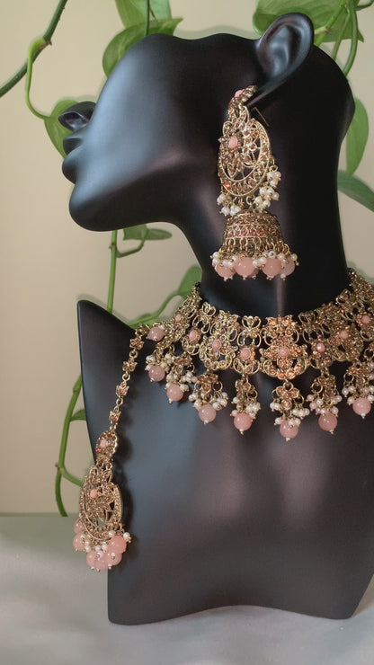 PARI | Soft Pink & Gold Necklace Set