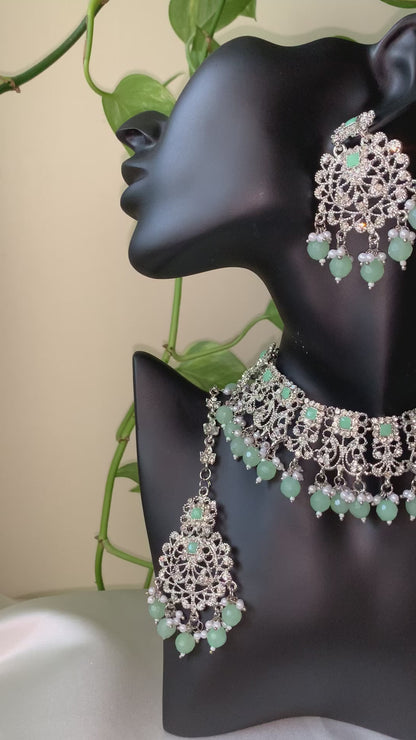 INARA | Pastel Mint & Silver Necklace Set