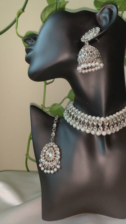 KIARA | Silver Kundan Style Necklace Set